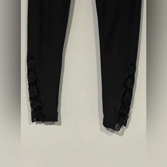 Black Comfty Sport Leggings - Picture 5 of 5
